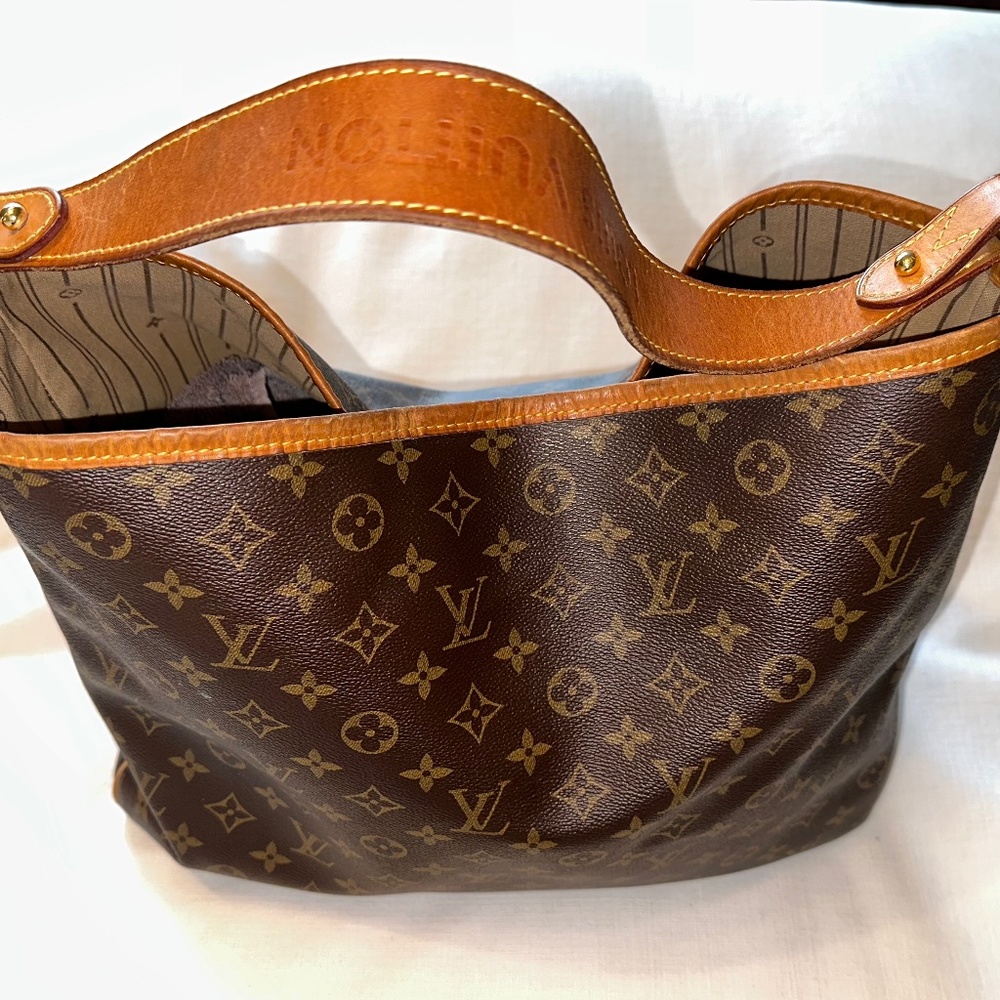 Louis Vuitton  Delightful Monogram